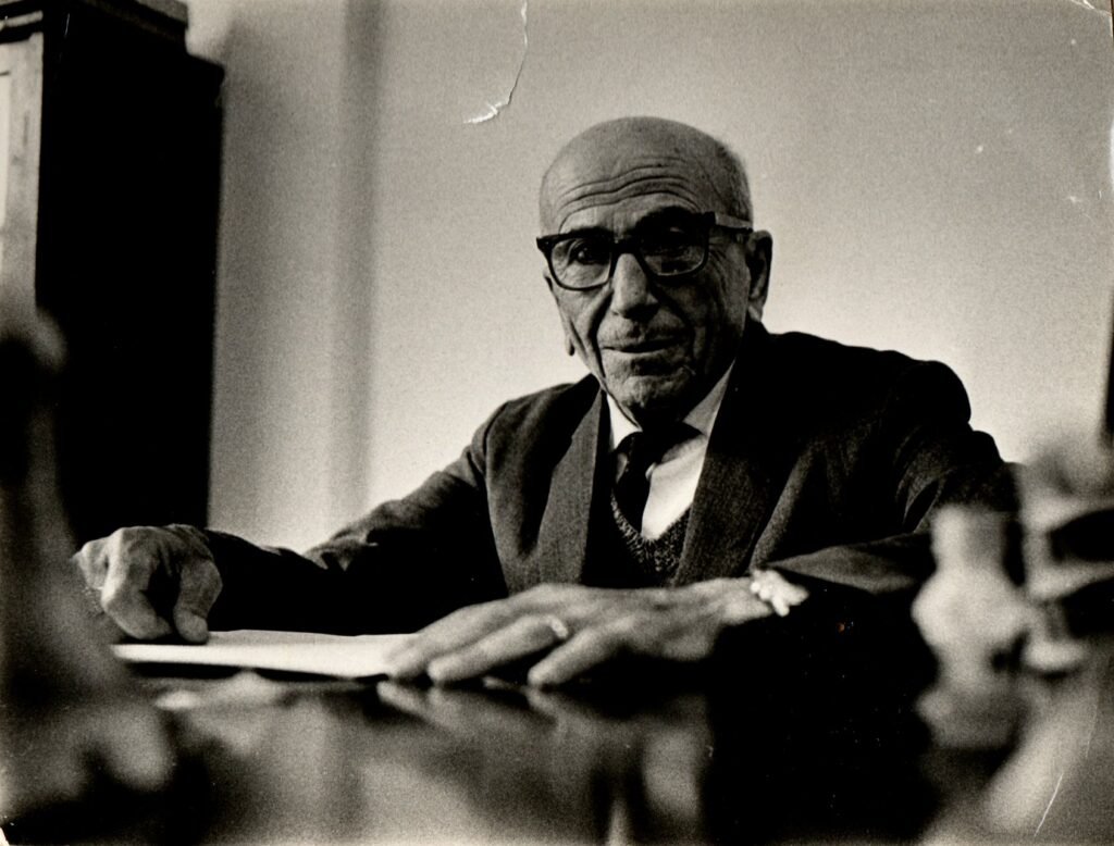 Acervo Elias Farhat - O Príncipe dos Poetas Árabes